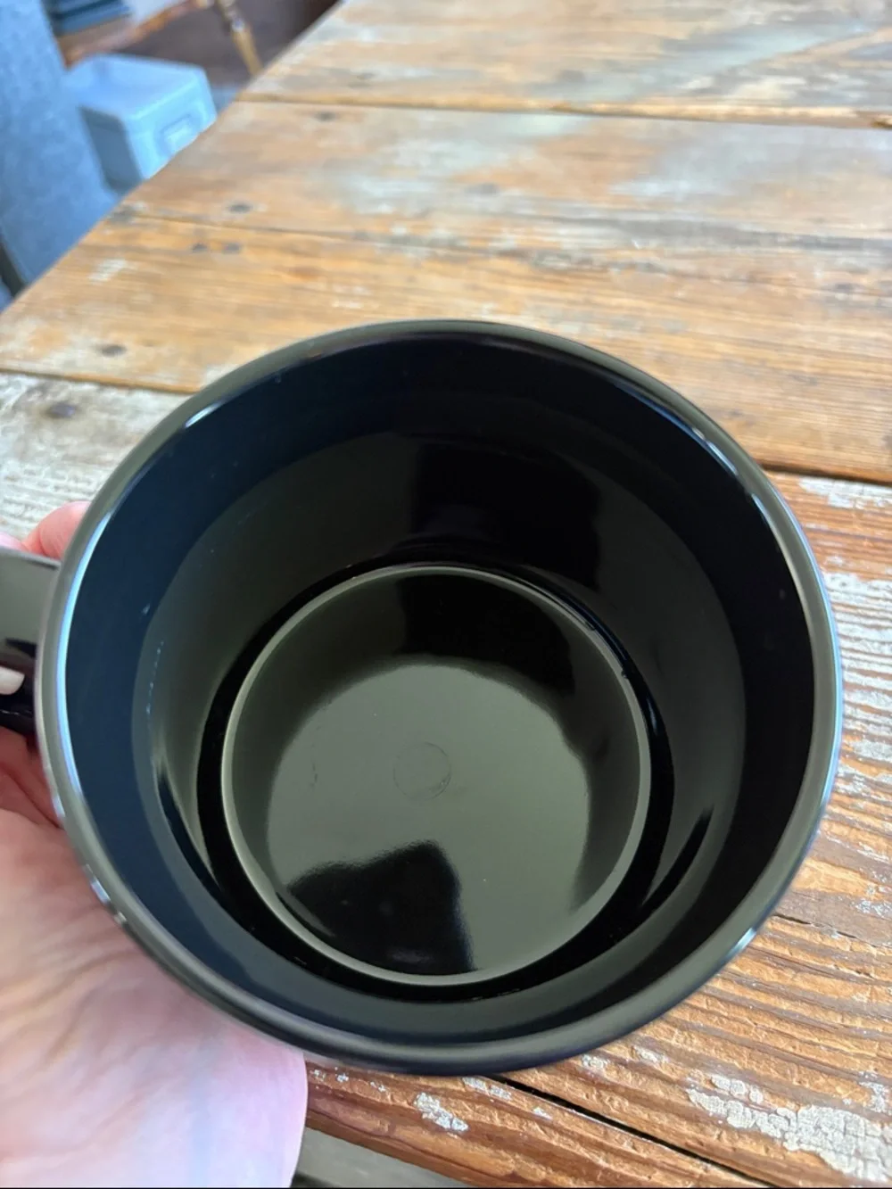 Starbucks glossy black